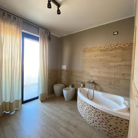 Attico Fronte Mare Con Terrazzo Ferienhaus *