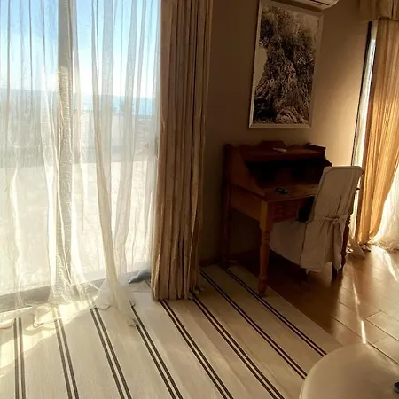 Attico Fronte Mare Con Terrazzo Ferienhaus Pescara